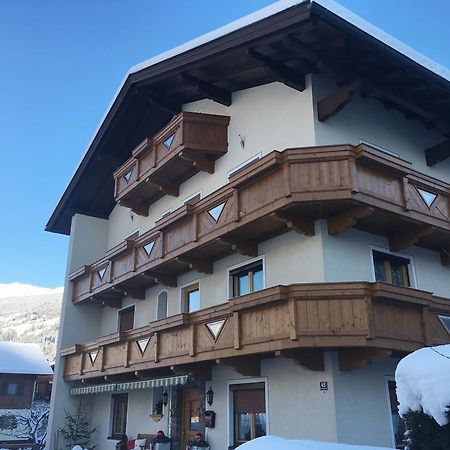 Gaestehaus Neuhauser Zell am Ziller Exterior photo