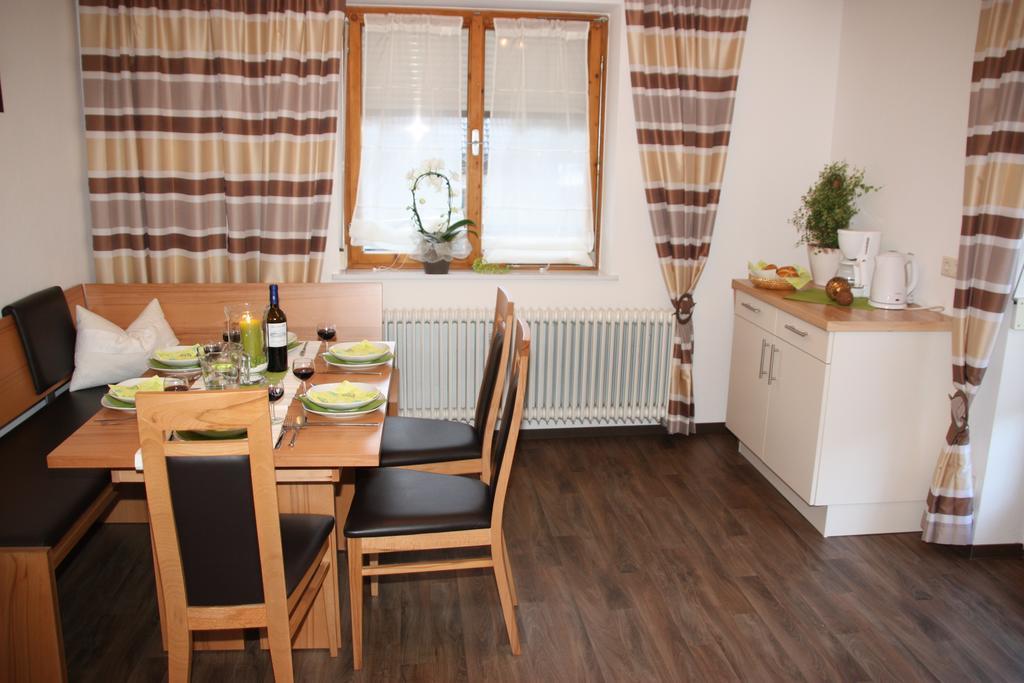 Gaestehaus Neuhauser Zell am Ziller Room photo